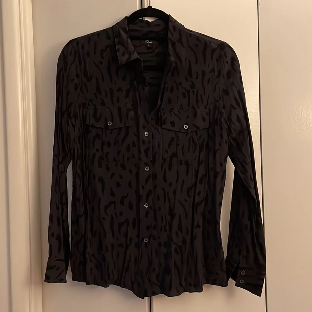 Rails Rhett Cheetah Print Shirt / Size Small - Picture 3 of 4